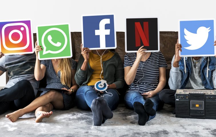 redes sociais para empresas